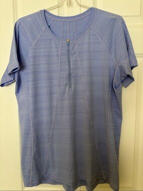 Athleta Lavender Front-Zip Performance Top EUC 🙌